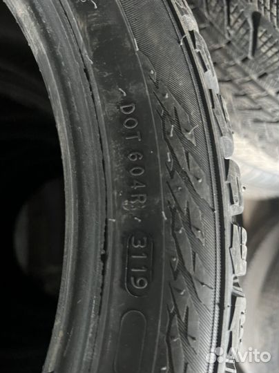 Nokian Tyres Hakkapeliitta 9 245/40 R18