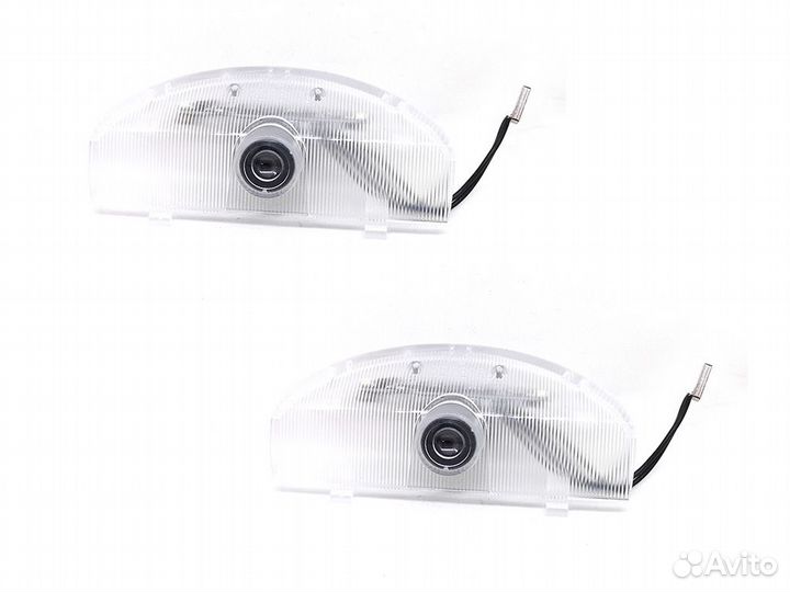 Подсветка дверей с логотипом Mitsubishi