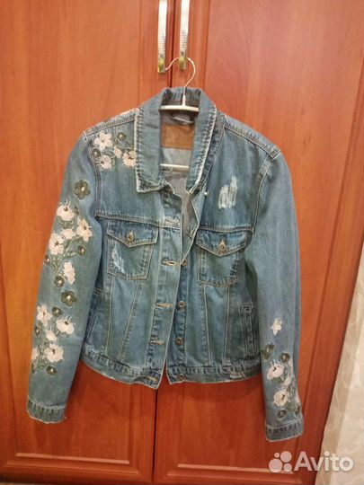 Джинсовая куртка