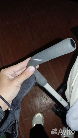 Прогулочная коляска трость