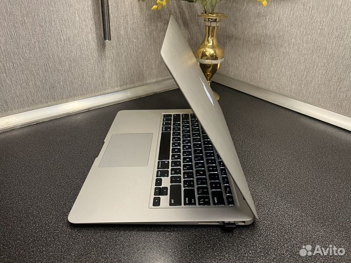 Apple MacBook Air