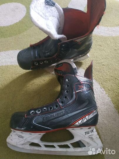 Хоккейные коньки bauer