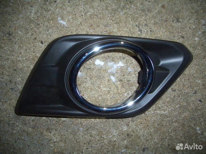 Рамка птф правая Ниссан Х-Трейл с14