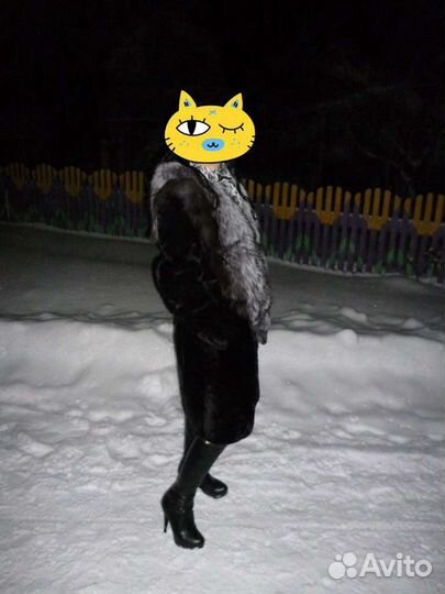 Торг шуба мутоновая,цельный воротник натуральной ч