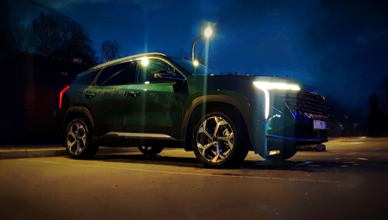 Geely Atlas: фото владельца