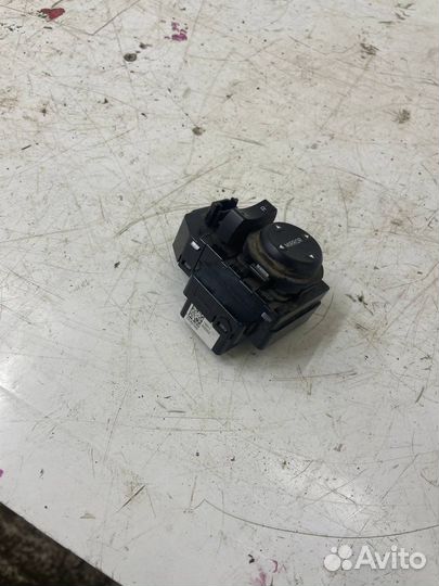 Блок регулировки зеркал Hyundai Solaris 2