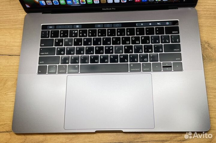 Apple macbook pro 15