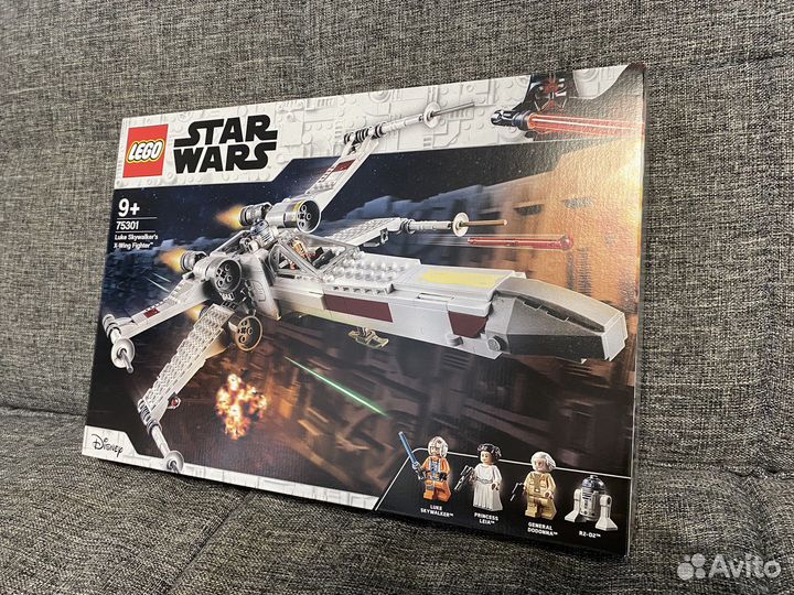 Новый Lego Star Wars 75301