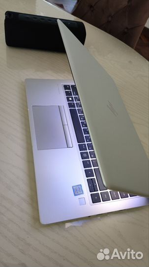 Hp Elitebook Intel i5 8350 8gb 256gb ssd B&O audio
