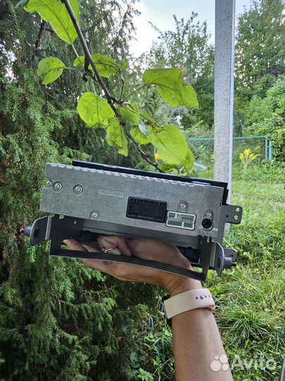 Штатная магнитола на Suzuki SX4