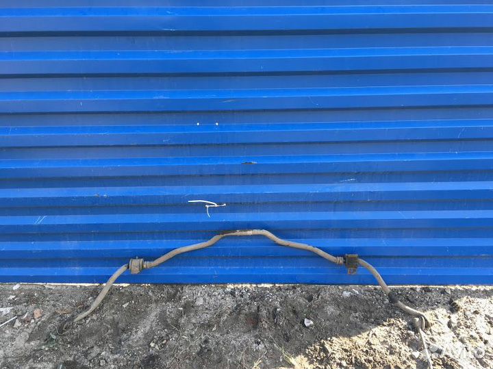 Стабилизатор передний Mitsubishi Carisma 1 1.6