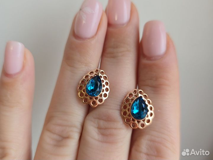 Серьги с кристаллами swarovski