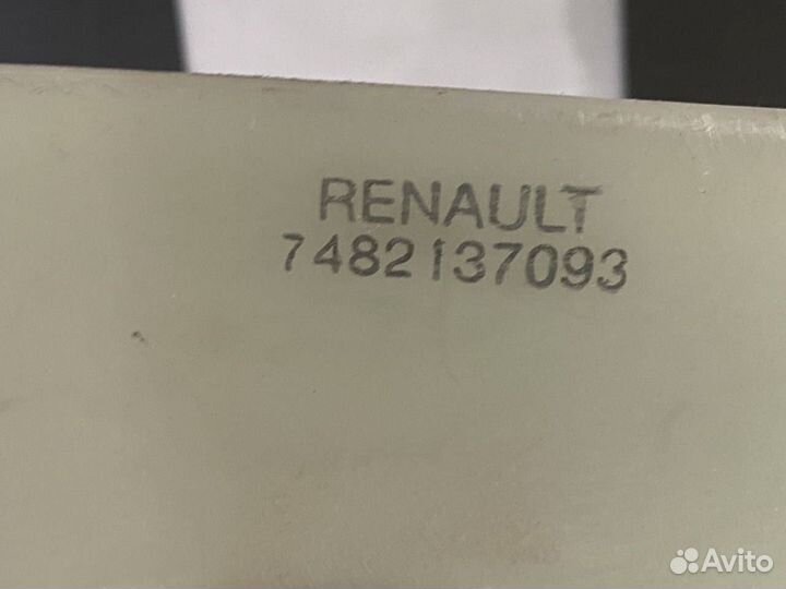 Вентилятор охлаждения Renault T 7482137093