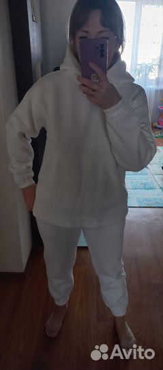 Спортивный костюм женский