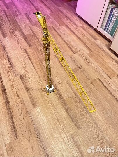 Модель башенного крана Liebherr