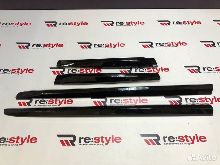 Молдинги Toyota Land Cruiser Prado 150 с18г Черные