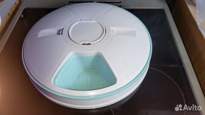 Автоматическая кормушка для собак