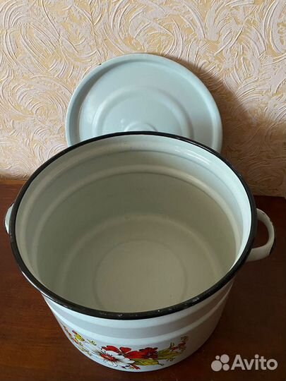 Кастрюля эмалированная 15л