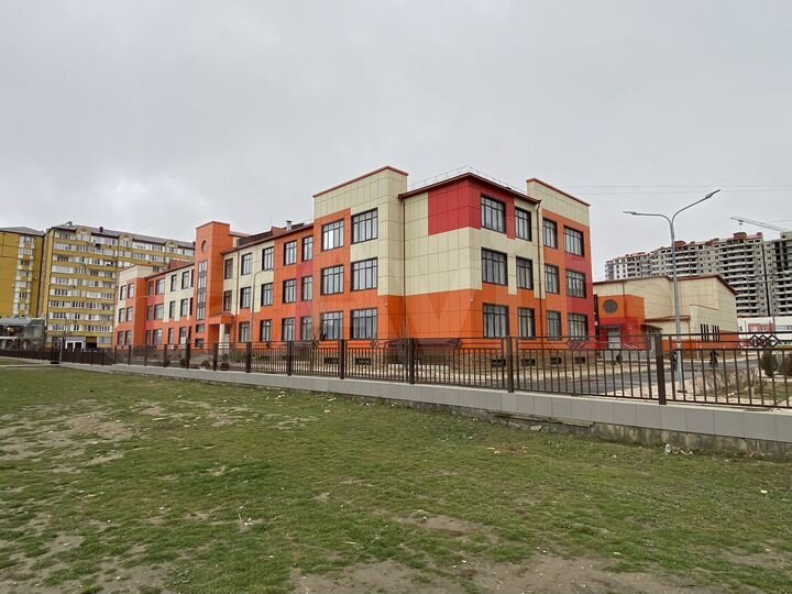 3-к. квартира, 92 м², 6/9 эт.