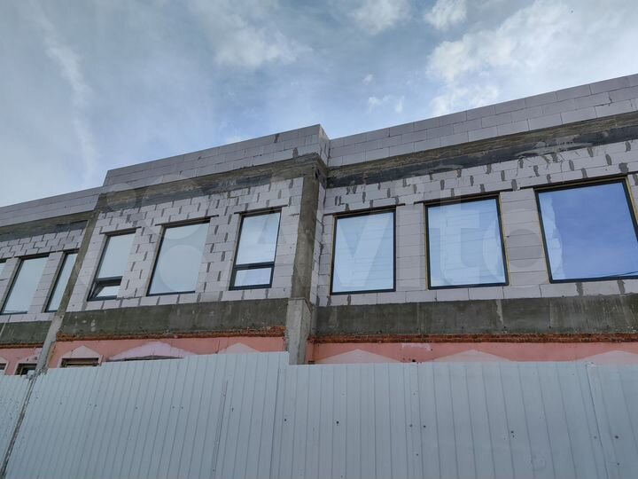 Здание, 672 м²