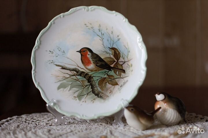 Коллекционная декоративная тарелка птицы леса