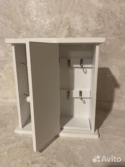 Ключница настольная