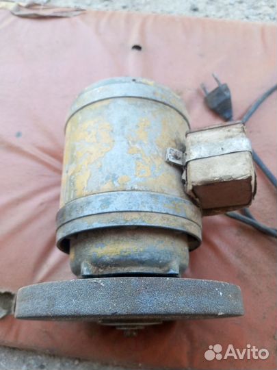 Наждак(электродвигатель)