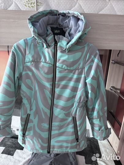 Костюм детский новый