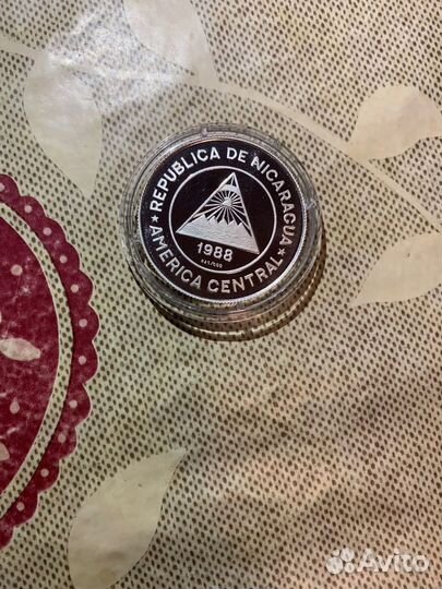 Горные лыжи. Серебро 50 кордоб 1988 года