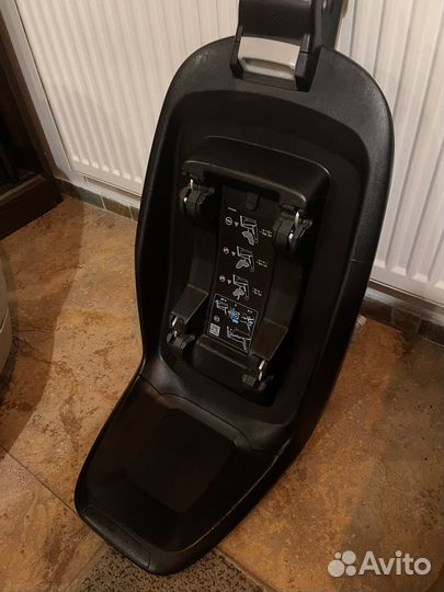 База maxi cosi isofix