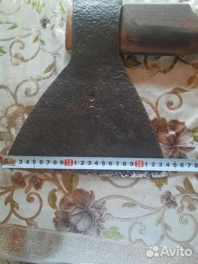 Антикварный мясной топор