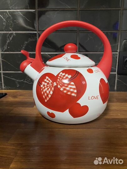 Чайник эмалированный новый