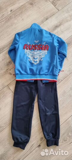 Спортивный костюм для мальчика 140