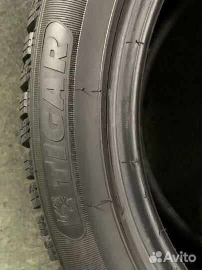 Tigar Ice 215/50 R17