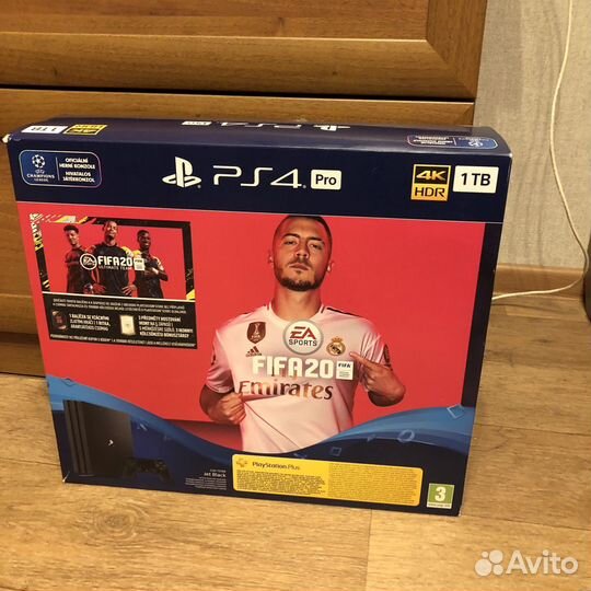 Sony playstation 4 PS4 pro 1tb