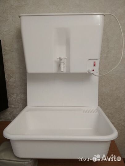 Умывальник дачный