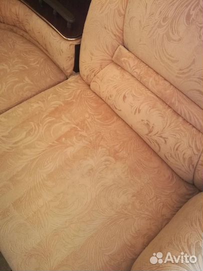 Химчистка мягкой мебели, ковров и диванов