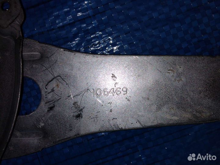 Стекло подъемник передний левый Volvo S60, XC70