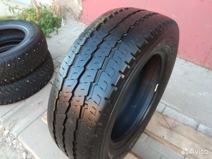 Continental Vanco 6 205/65 R15C 102T