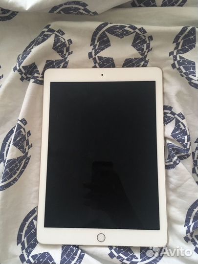 iPad pro 9,7 256 gb (золотой)