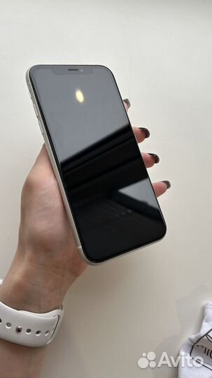 iPhone Xr, 128 ГБ