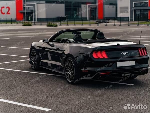 Литые диски Sakura R20 на Ford Mustang