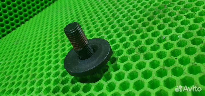 Болт распредвале Chery Very Bonus A13