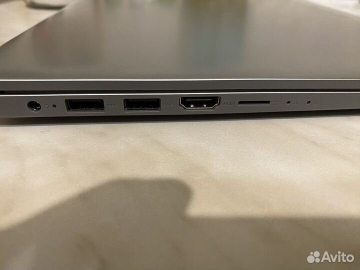Lenovo ideapad 1 14IGL05