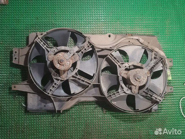 Вентилятор радиатора Крайслер Вояджер 3