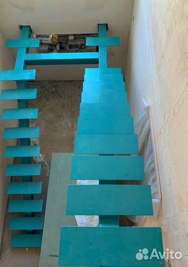 Забежная лестница с установкой