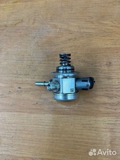 Топливный насос высокого давления Kia Quoris 1