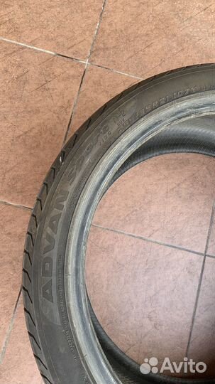 Yokohama Advan Sport V105 N2 SUV 295/35 R21