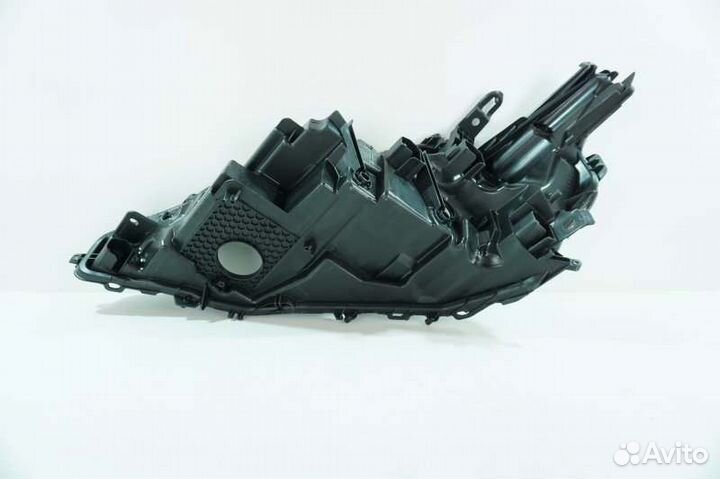 Корпус фары правый Lexus Es 7 2018
