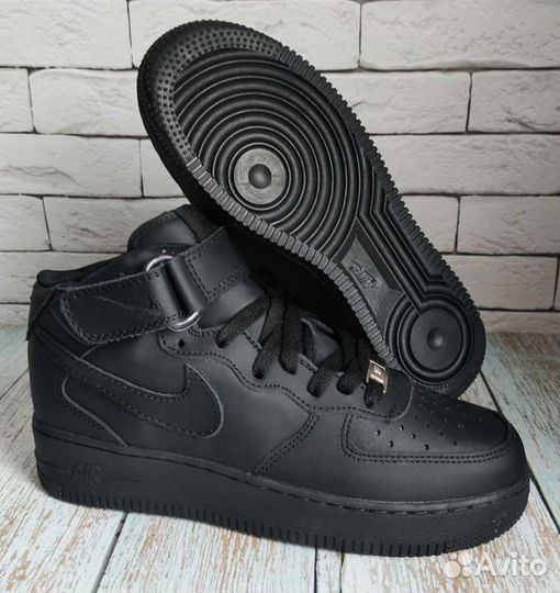 Кроссовки женские зимние с мехом nike AIR force 1